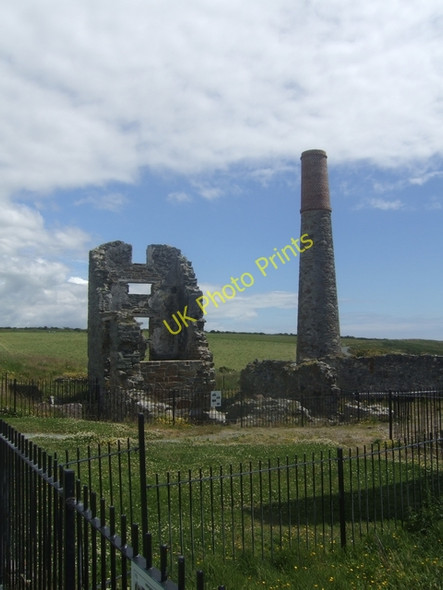 Photo 6"x4" Engine house at Tankardstown Copper Mine Bunmahon c2009