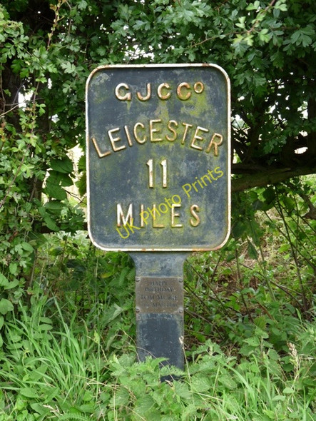Photo 6"x4" 11 Miles to Leicester Newton Harcourt c2009