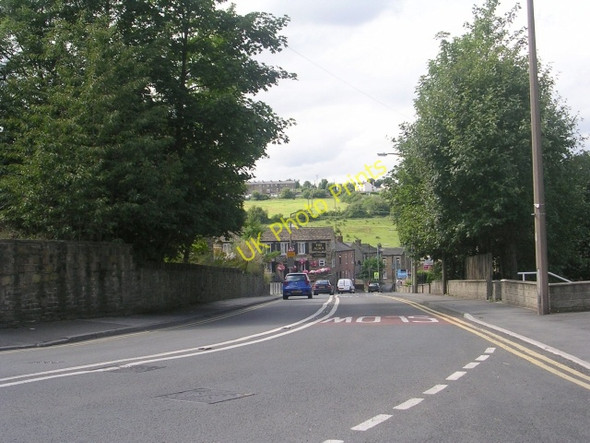 Photo 6"x4" The Combs - viewed from Hall Lane Thornhill\/SE2518 c2009