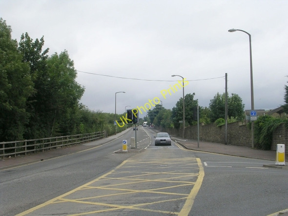 Photo 6"x4" Leeds Road - viewed from Stocks Bank Road Mirfield c2009