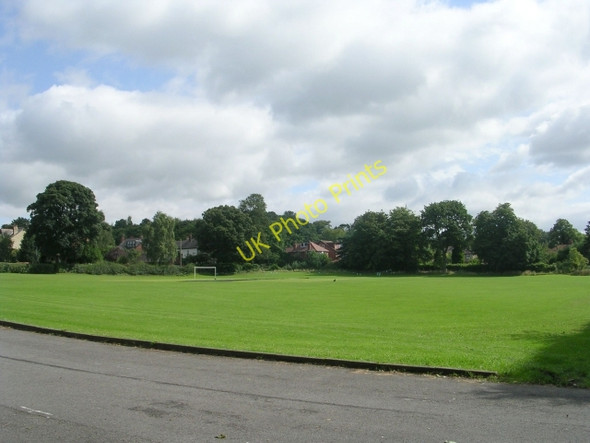 Photo 6"x4" Gledhow Sports & Social Club  Sports Ground Chapel Allerton\/SE3037 c2009