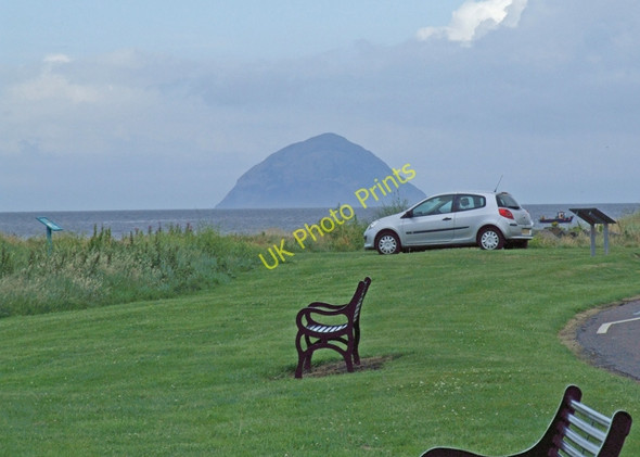 Photo 6"x4" Ballantrae seafront Ballantrae c2009
