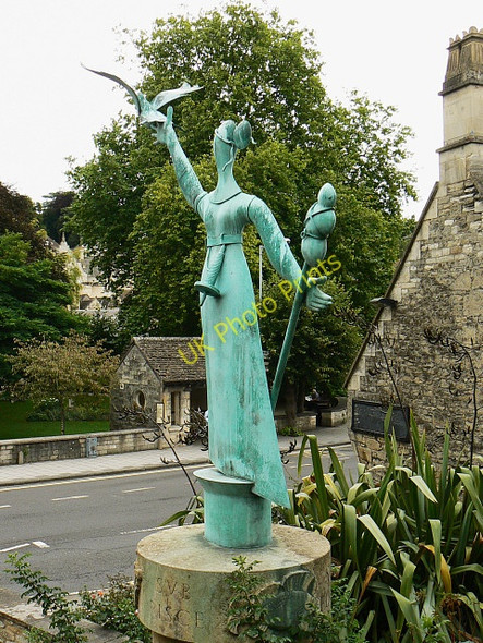 Photo 6"x4" Millennium statue, Bradford on Avon Bradford-On-Avon c2009