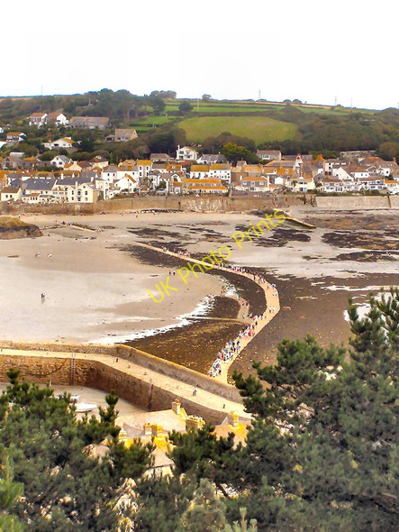 Photo 6"x4" St Michael's Mount Causeway at Low Tide Marazion c2009
