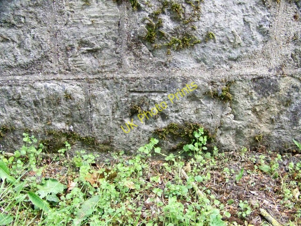 Photo 6"x4" Bench Mark, Woodbridge Hartgrove c2010