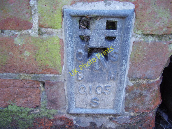Photo 6"x4" OS Flush Bracket S 0105 Weybourne\/TG1142 c2006