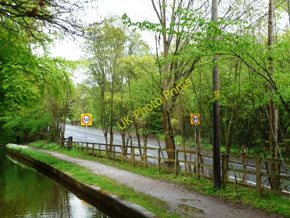 Photo 6"x4" Speed limit Llangollen c2010
