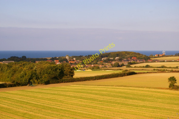 Photo 6"x4" Farmland near Kelling Heath, Norfolk High Kelling c2009