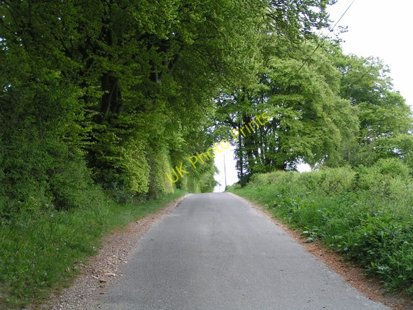 Photo 6"x4" Roman road heading east Broughton\/SU3032 c2010