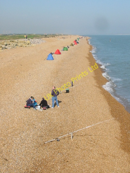 Photo 6"x4" Fishermen on the beach N of Sandown Castle Deal c2007