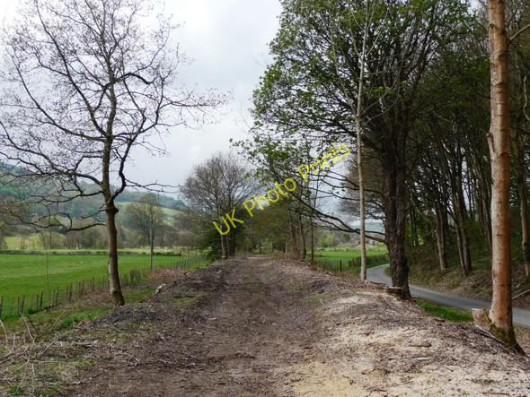 Photo 6"x4" This way to Bala Llandderfel c2010