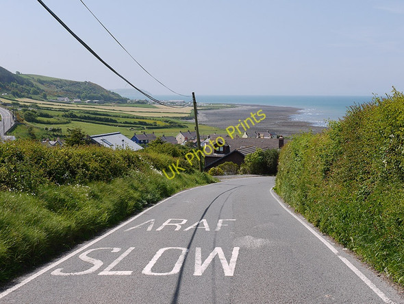 Photo 6"x4" The B4577 descending to Aberarth Aberarth c2010