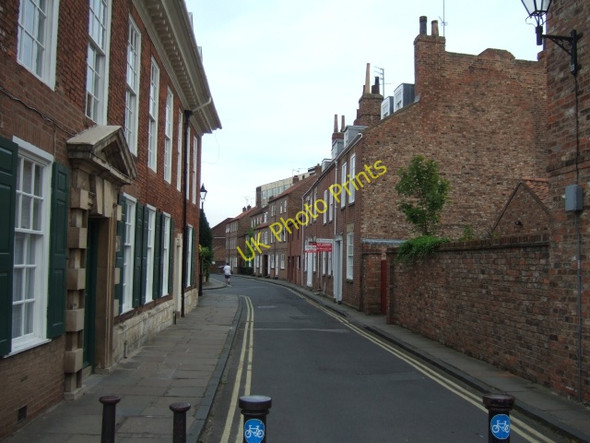 Photo 6"x4" Aldwark, York, looking past Oliver Sheldon House York\/SE5951 c2010