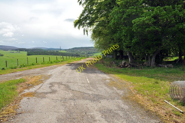 Photo 6"x4" Remains of the old route of the A9 near Daviot Daviot\/NH7239 c2010
