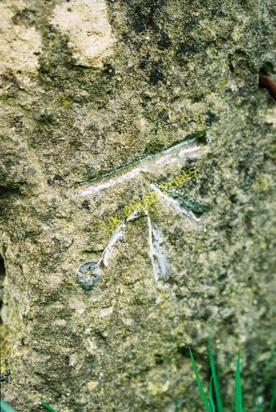 Photo 6"x4" Chippenham, milestone Chippenham\/ST9173 c2010