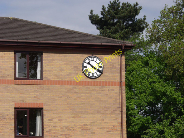 Photo 6"x4" Clock outside the Convent Oakwood\/SK3838 c2010