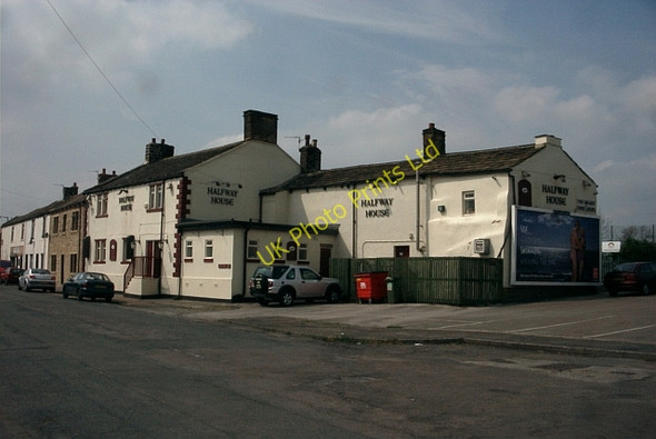 Photo 6"x4" Half Way House Pudsey\/SE2233 c2007