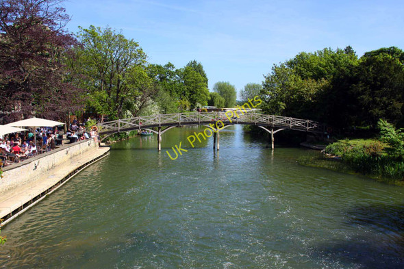 Photo 6"x4" The wooden footbridge to the island from the Trout Inn Wolvercote c2010