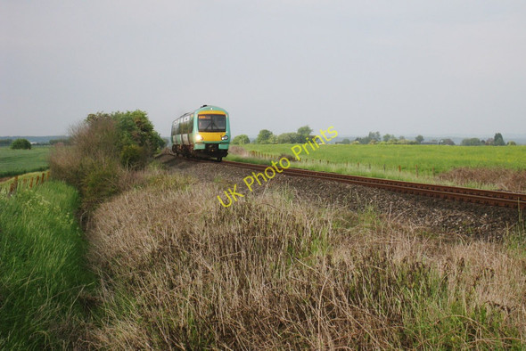 Photo 6"x4" Train on Mashlink Line Fairfield\/TQ9626 c2010