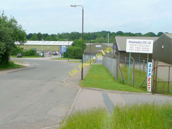 Photo 6"x4" Tufthorn Industrial Estate Milkwall c2010