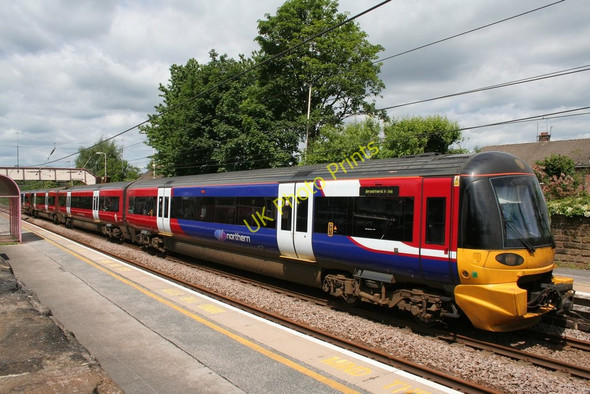 Photo 6"x4" Train at Menston Station Guiseley c2010