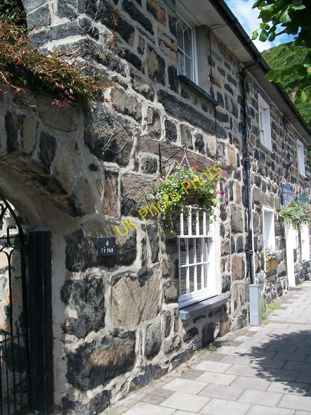 Photo 6"x4" The Papal Residence, Tremadog Porthmadog c2010