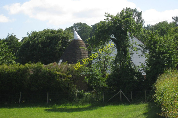 Photo 6"x4" Oast Cottage, Telston Lane, Otford, Kent Dunton Green c2010