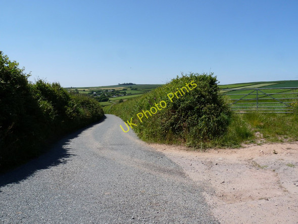 Photo 6"x4" North Buckland Hill with Eastern Down Lane to the right Nethercott\/SS4839 c2010