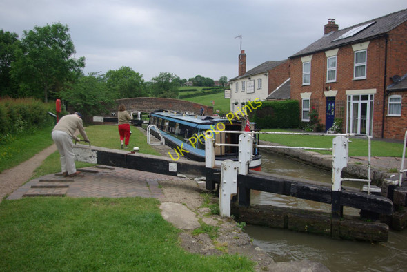 Photo 6"x4" Braunston no 3 Lock Braunston c2010