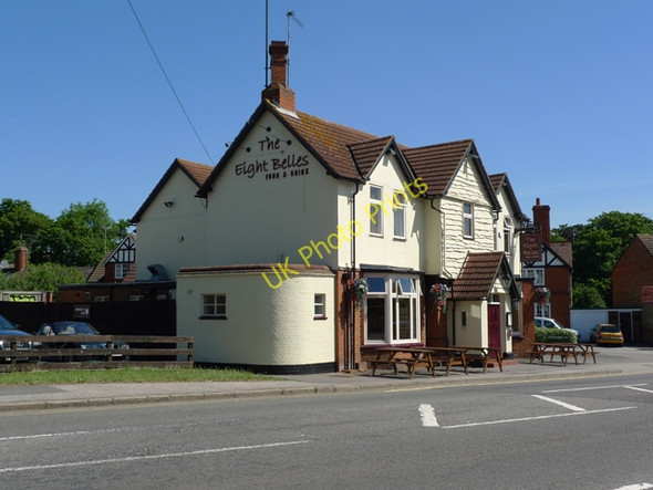 Photo 6"x4" The Eight Belles, Bletchley Bletchley\/SP8634 c2010