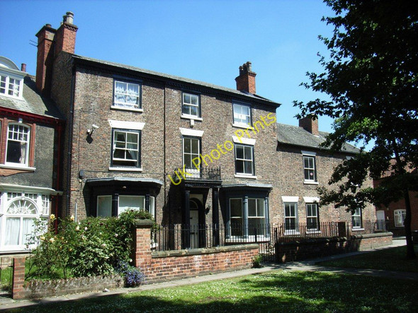 Photo 6"x4" Abbey House,  Abbey Place, Selby Selby c2010