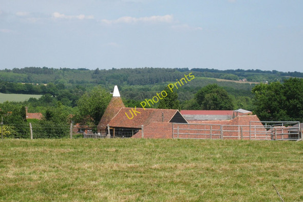 Photo 6"x4" Oast House at Elm Hill Farm, High Street, Hawkhurst, Kent Seacox Heath c2010