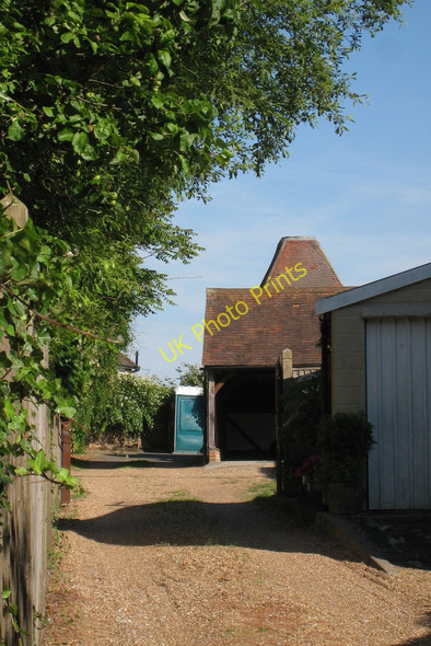 Photo 6"x4" The Oast, Tanyard Farm, Bodiam Road, Sandhurst, Kent Sandhurst\/TQ7928 c2010
