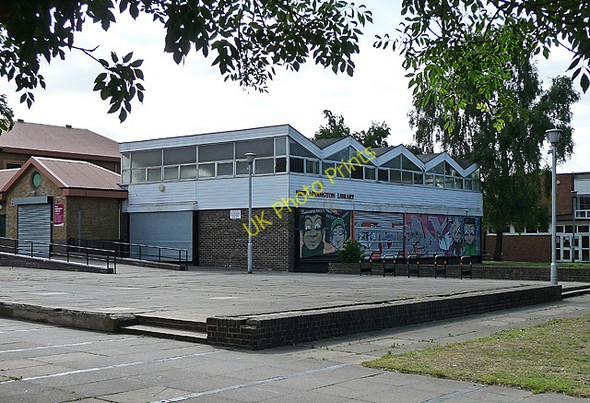 Photo 6"x4" Library, New Addington New Addington c2010