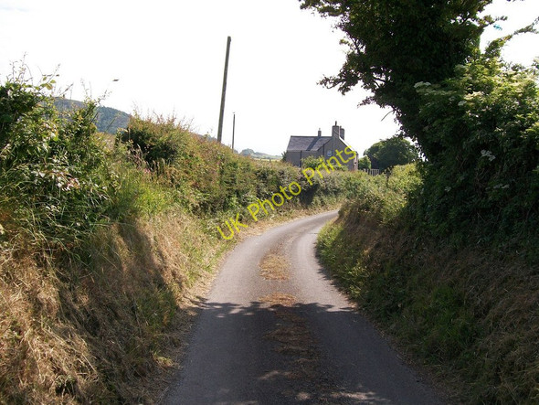 Photo 6"x4" Approaching Ty'n Lon Farm Edern c2010
