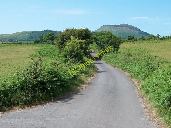 Photo 6"x4" View southwards along Lon Ffridd with Carn Fadryn in the background Boduan c2010