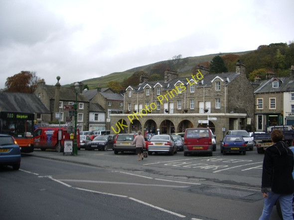 Photo 6"x4" The Market Place, Settle Settle c2007