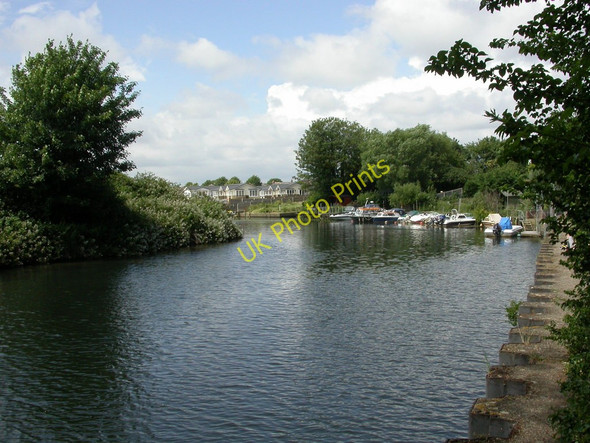 Photo 6"x4" Christchurch, River Stour Christchurch\/SZ1592 c2010