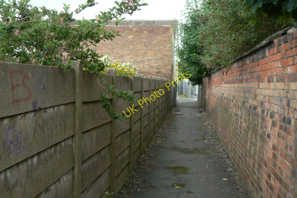 Photo 6"x4" Footpath alongside the railway Long Eaton c2010