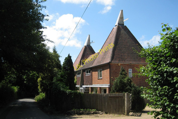 Photo 6"x4" Little Trottenden Oast, Lidwells Lane, Goudhurst, Kent  Goudhurst c2010