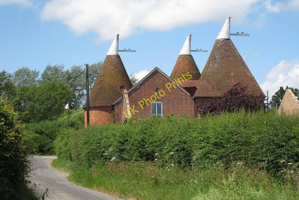 Photo 6"x4" Park Farm Oast, Smallbridge Road, Horsmonden, Kent Broad Ford c2010