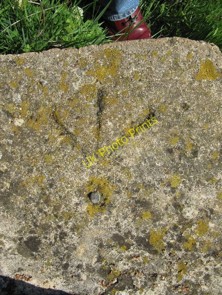 Photo 6"x4" Pointing to a rivet Moreton\/SP4101 c2010