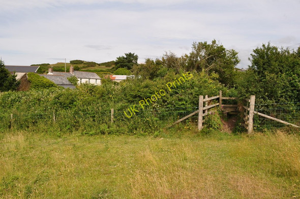 Photo 6"x4" A stile marks the last leg of the footpath from Damage Barton to Higher Warcombe Higher Warcombe c2010