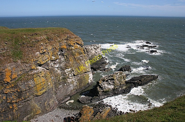Photo 6"x4" Cliff Face Whinnyfold c2010