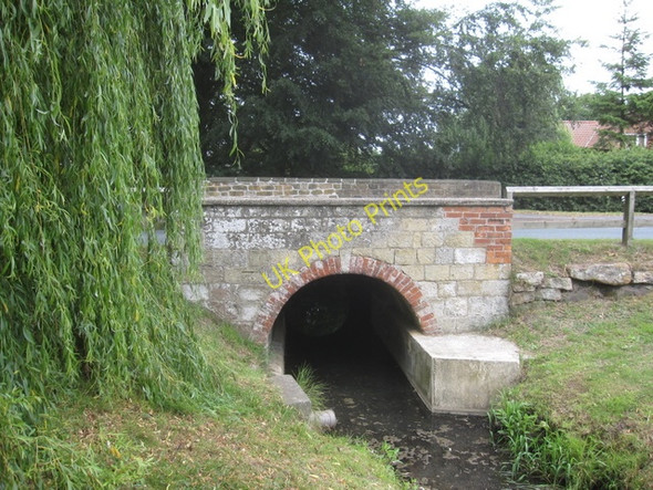 Photo 6"x4" Weir Green Bridge and a bench mark Filey c2010