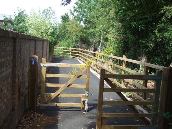 Photo 6"x4" Newly extended footpath near Darts Farm Clyst St George c2010
