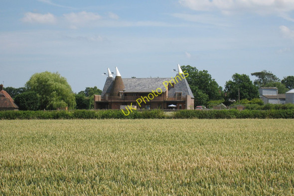 Photo 6"x4" Clarkes Oast, Five Oak Lane, Staplehurst, Kent Marden Thorn c2010