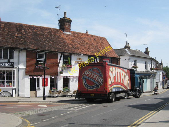 Photo 6"x4" Delivery at King & Queen Public House Edenbridge c2010