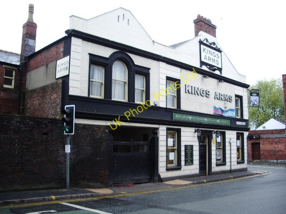 Photo 6"x4" Kings Arms, Ashton-in-Makerfield Ashton-in-Makerfield c2007