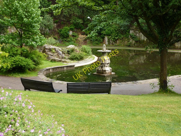 Photo 6"x4" Fountain and lake, Williamson Park Lancaster c2010
